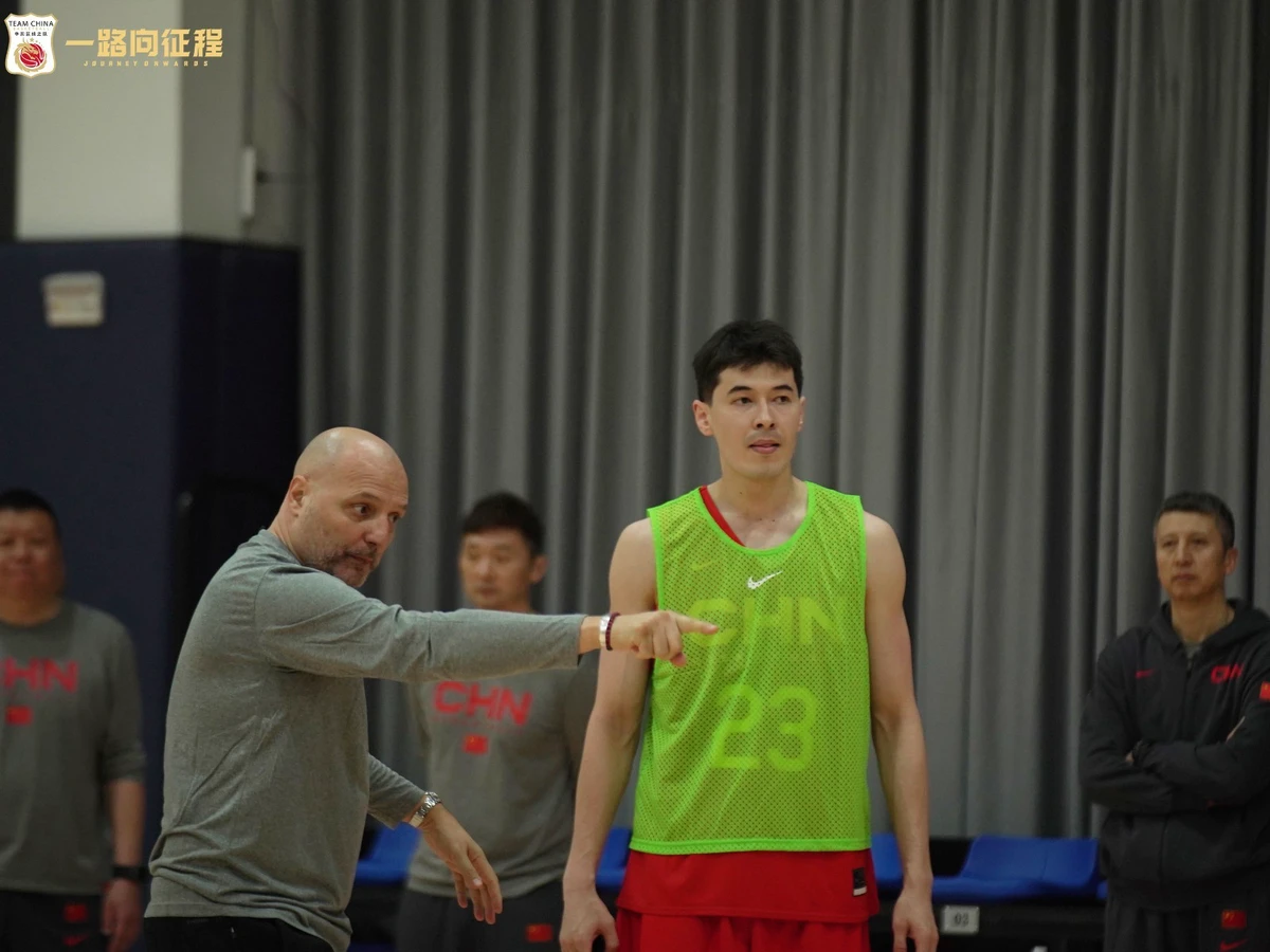 为什么我的篮球罚球总是不进?_1